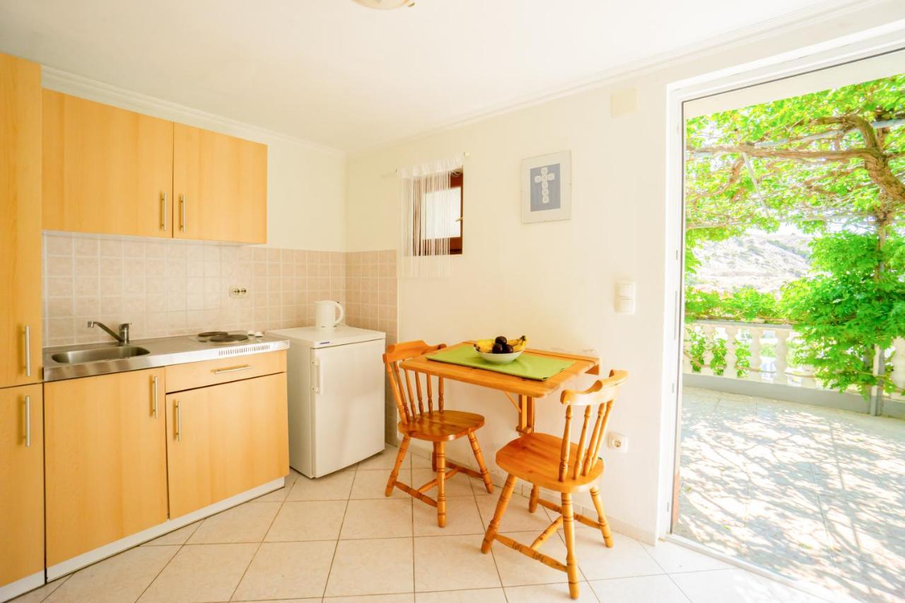Apartment Coral 梅塔伊纳 外观 照片